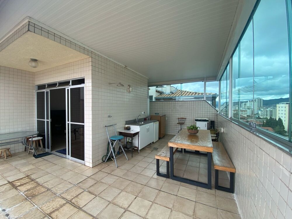 Cobertura à venda com 3 quartos, 200m² - Foto 5