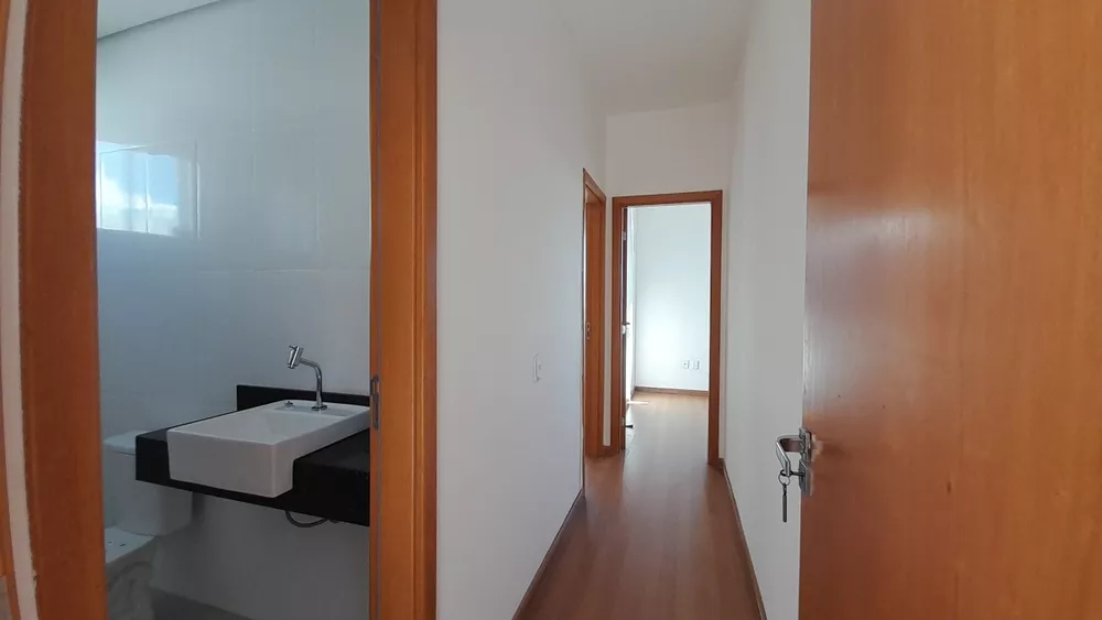 Cobertura à venda com 3 quartos, 140m² - Foto 2