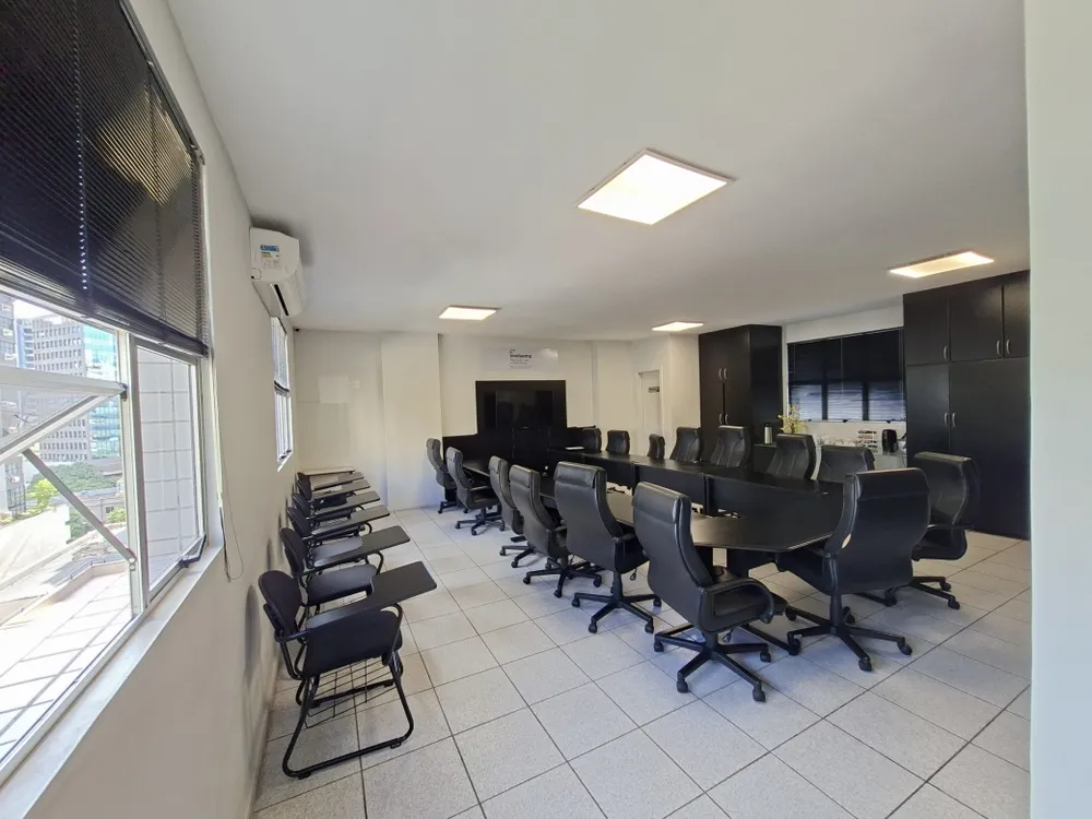 Sala-Conjunto, 600 m² - Foto 1