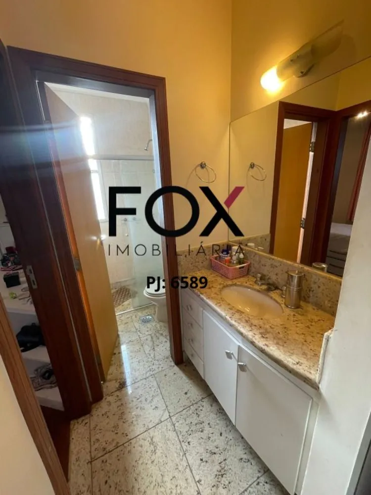 Cobertura, 3 quartos, 233 m² - Foto 4