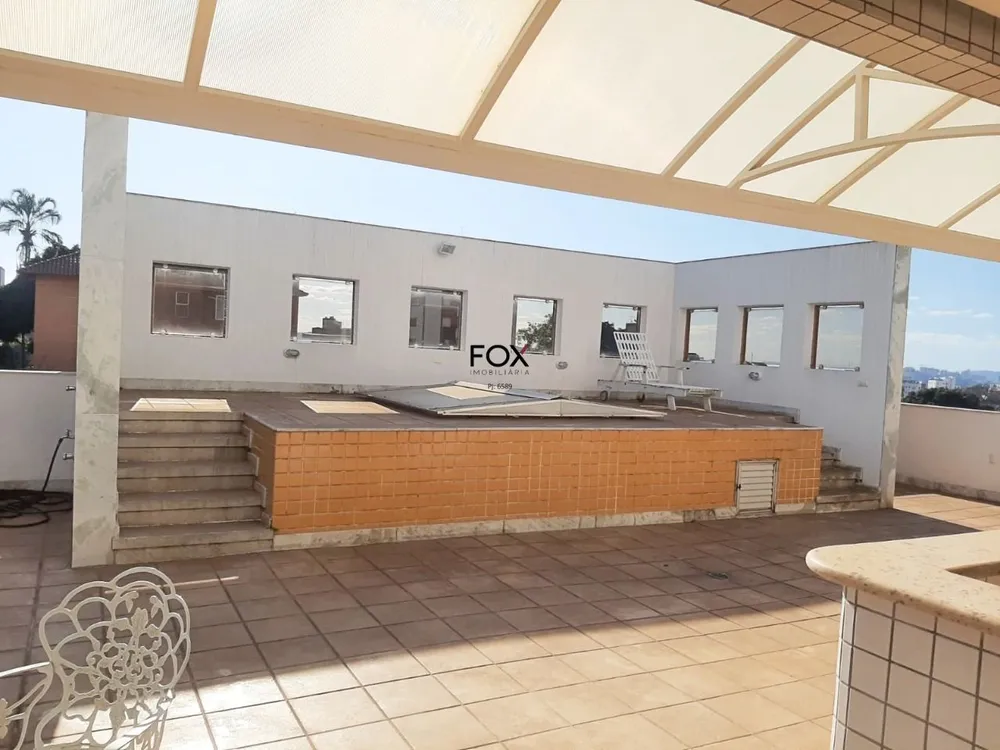 Cobertura, 3 quartos, 233 m² - Foto 1