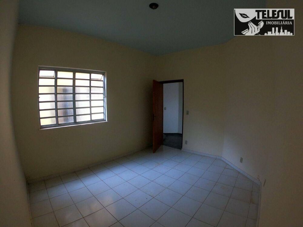 Apartamento à venda com 2 quartos, 60m² - Foto 1