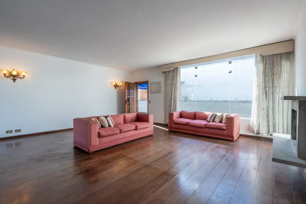 Casa, 4 quartos, 450 m² - Foto 1