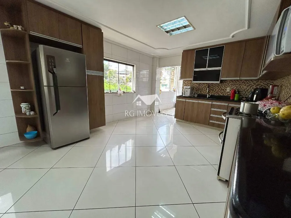 Casa, 4 quartos, 270 m² - Foto 7