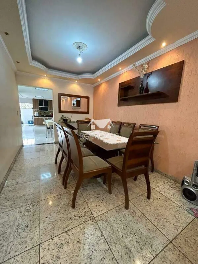 Casa, 4 quartos, 270 m² - Foto 5