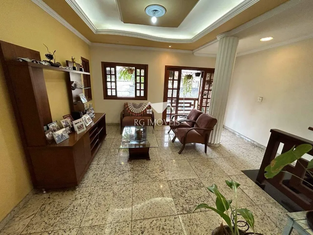 Casa, 4 quartos, 270 m² - Foto 13