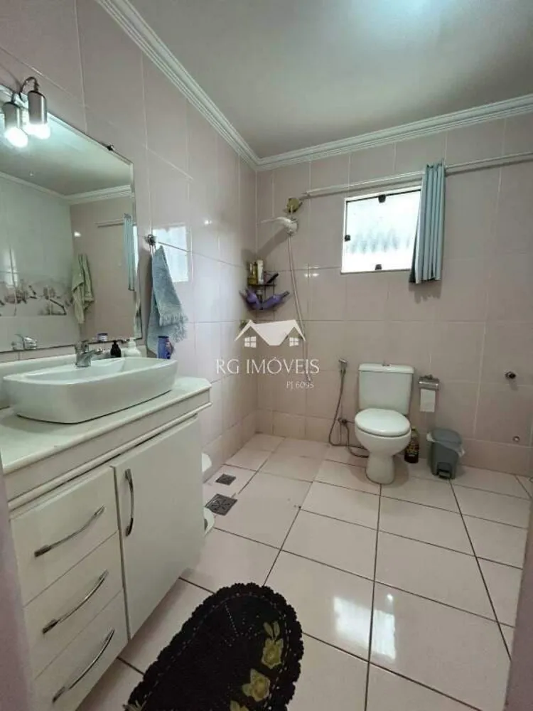 Casa, 4 quartos, 270 m² - Foto 18