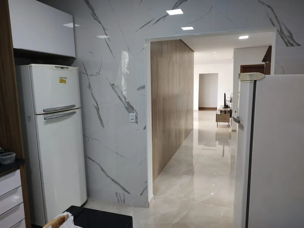 Casa, 4 quartos, 375 m² - Foto 3