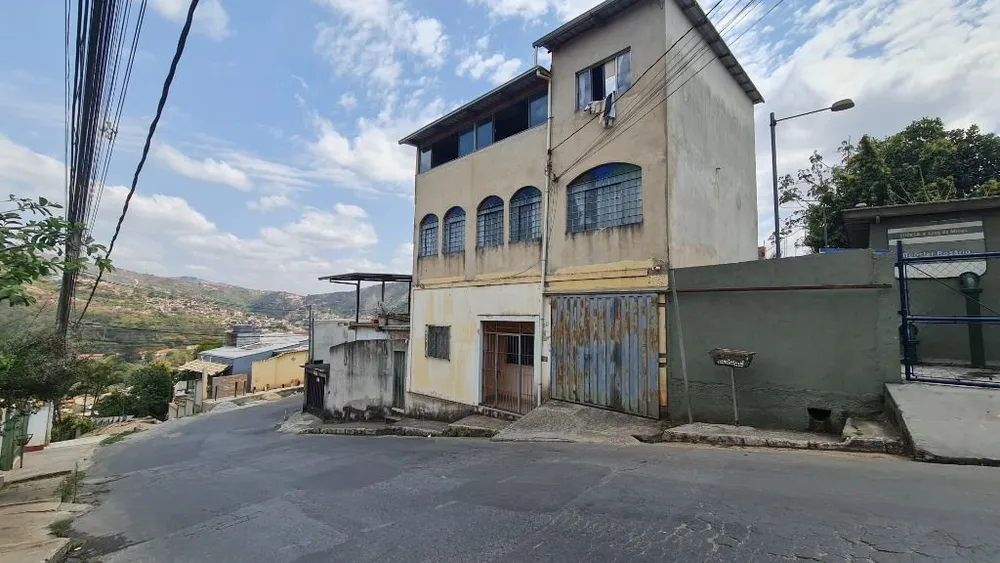 Casa, 7 quartos, 387 m² - Foto 2