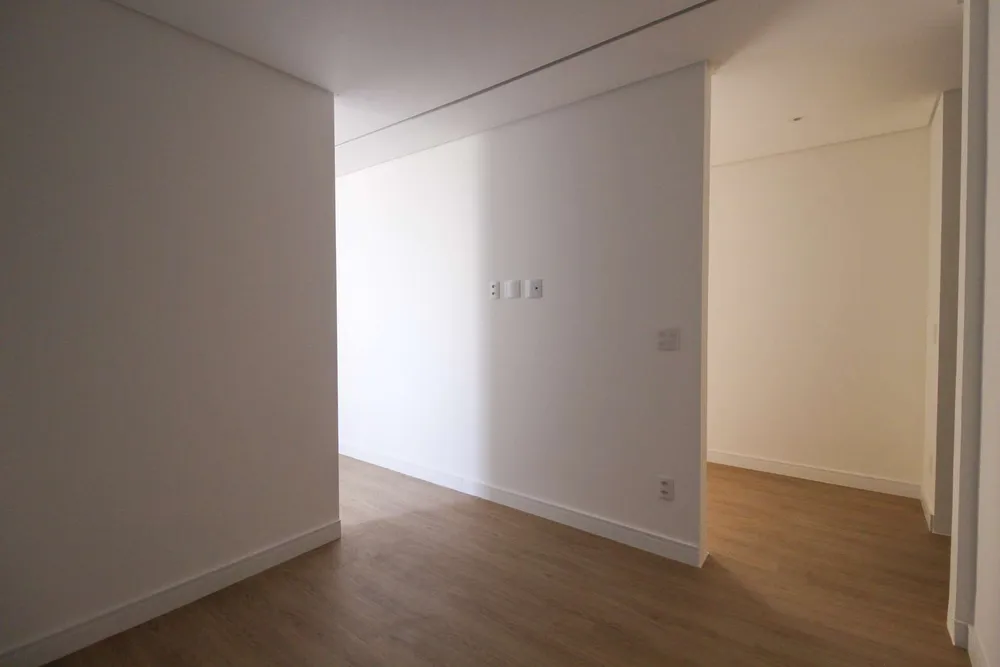 Cobertura, 3 quartos, 214 m² - Foto 4