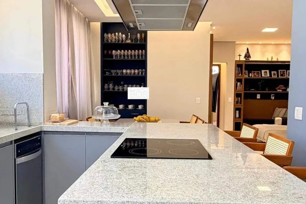 Apartamento, 3 quartos, 100 m² - Foto 1
