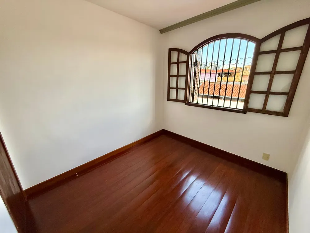 Casa, 4 quartos, 300 m² - Foto 8