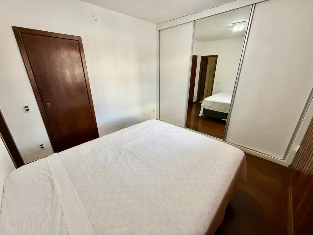 Casa, 4 quartos, 300 m² - Foto 4