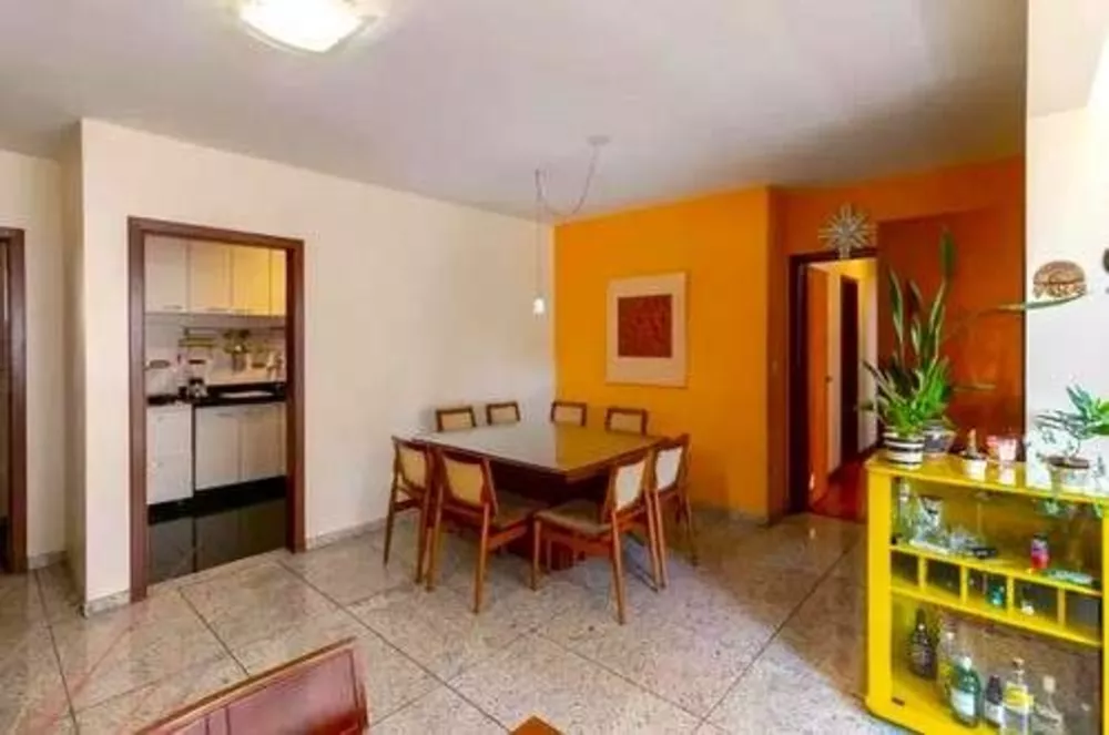 Apartamento à venda com 4 quartos, 140m² - Foto 2