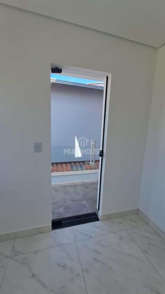 Apartamento à venda com 3 quartos, 130m² - Foto 14