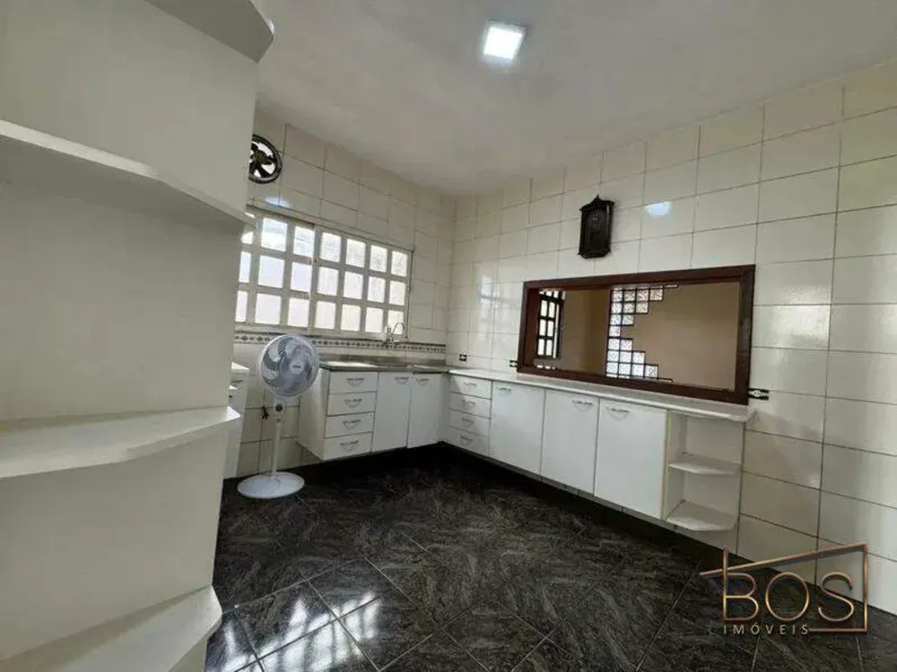 Casa, 4 quartos, 390 m² - Foto 4