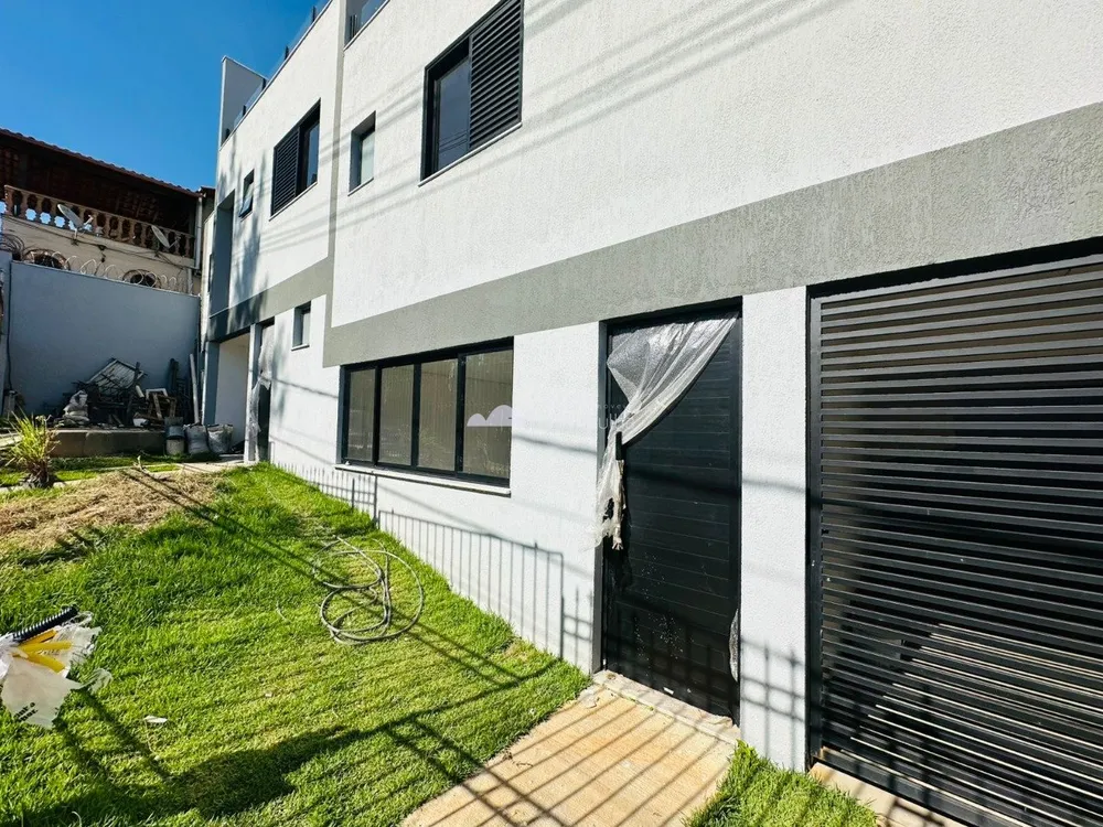 Casa, 3 quartos, 195 m² - Foto 1