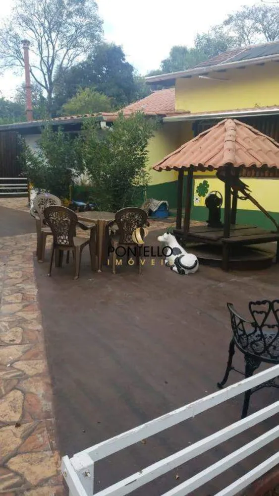 Sítio, 5 quartos, 1000 m² - Foto 3