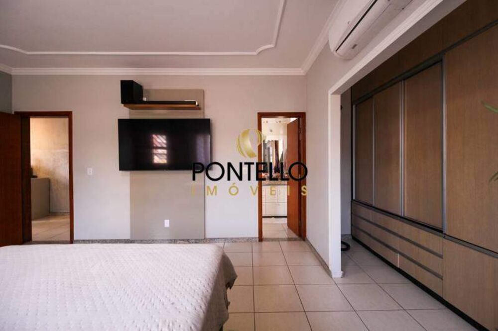 Casa à venda com 5 quartos, 410m² - Foto 7