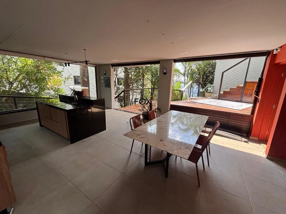 Casa, 4 quartos, 253 m² - Foto 8