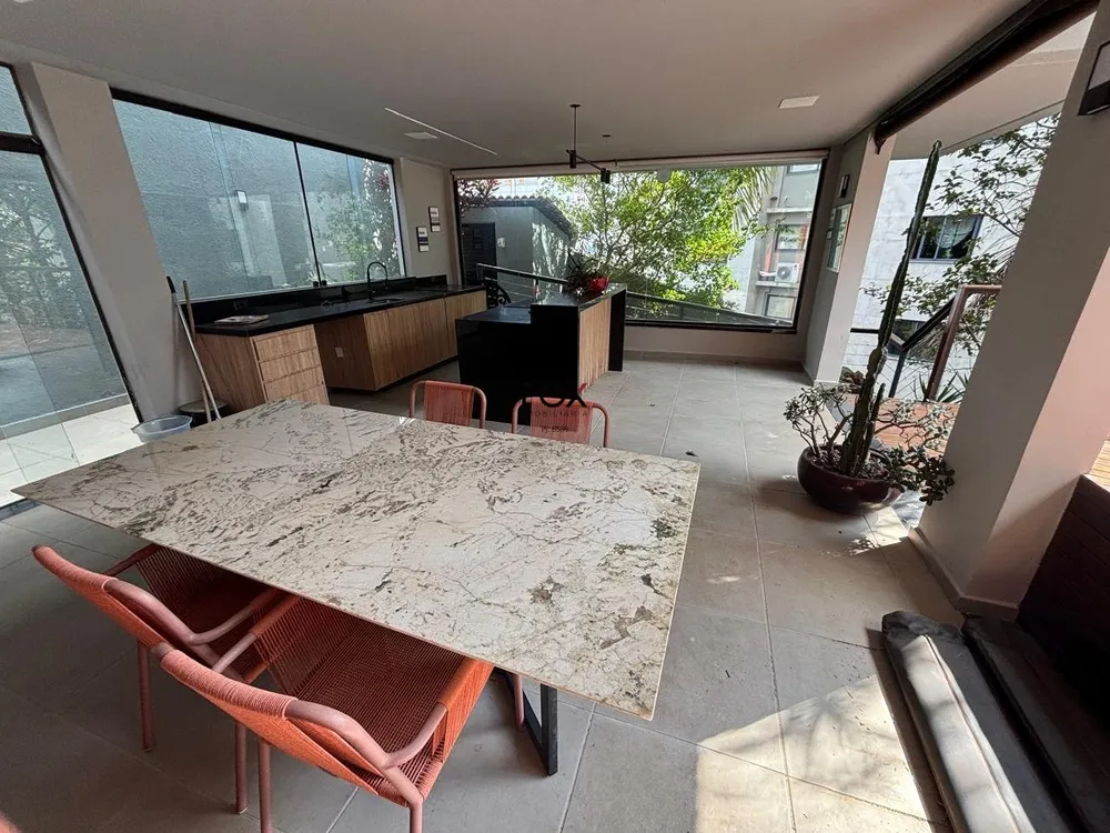 Casa, 4 quartos, 253 m² - Foto 9