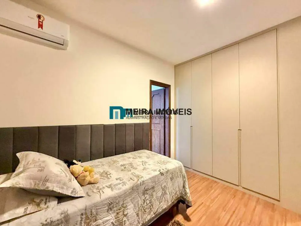 Casa, 4 quartos, 279 m² - Foto 4