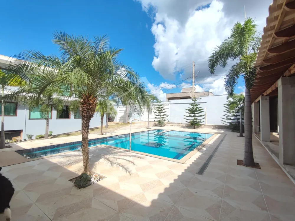 Casa, 2 quartos, 450 m² - Foto 1