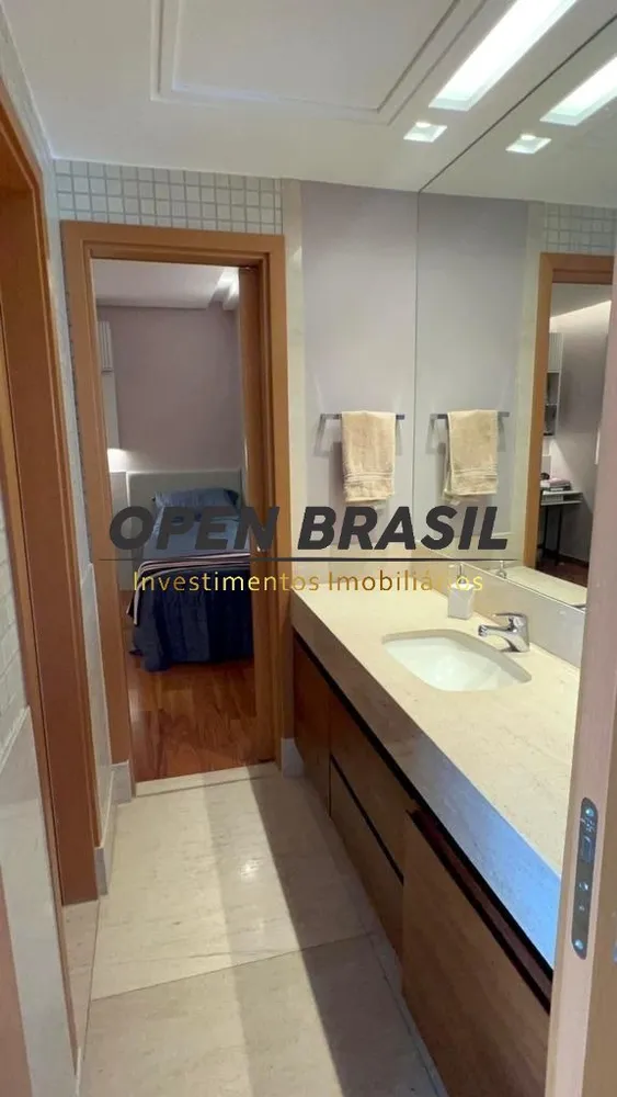 Apartamento, 4 quartos, 216 m² - Foto 2