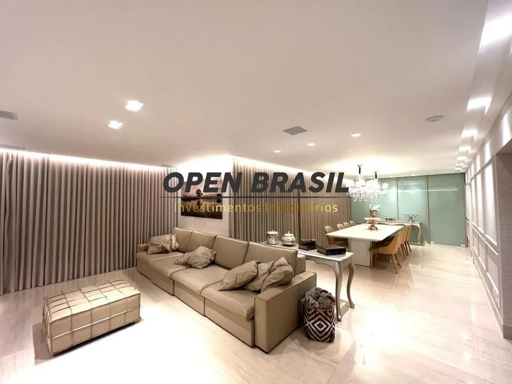 Apartamento, 4 quartos, 216 m² - Foto 1