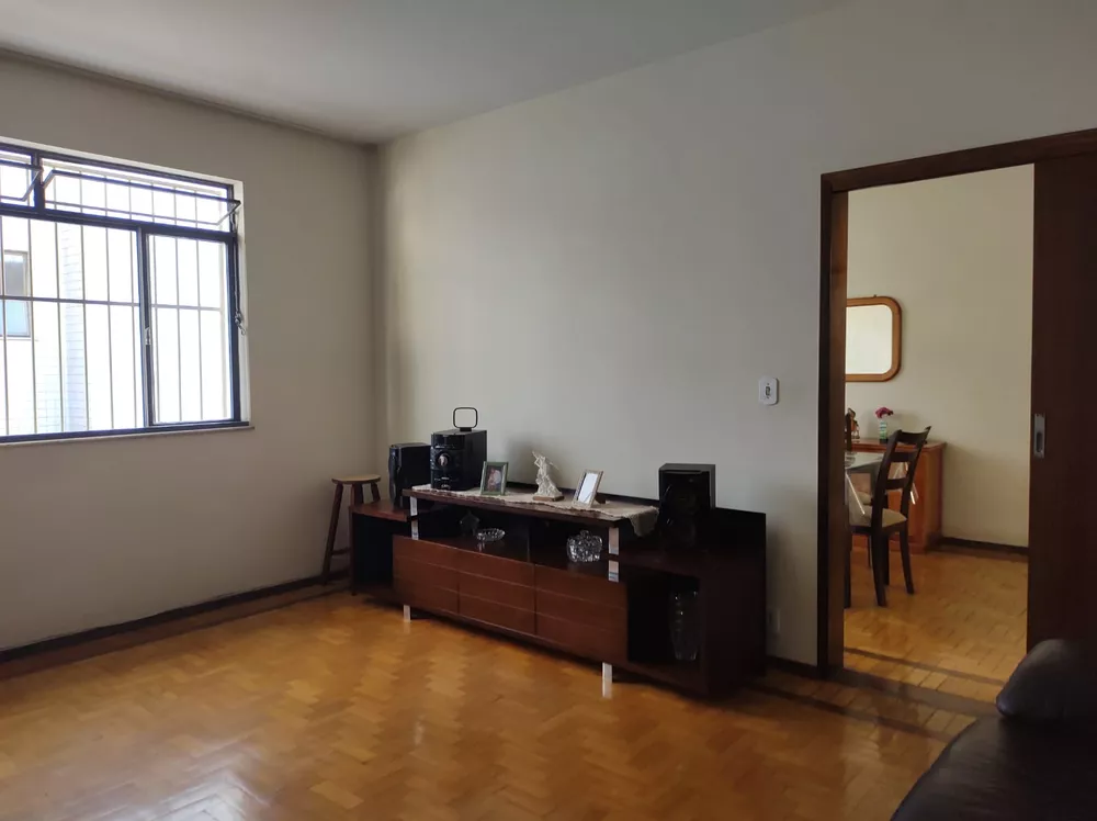 Apartamento à venda com 4 quartos, 159m² - Foto 15