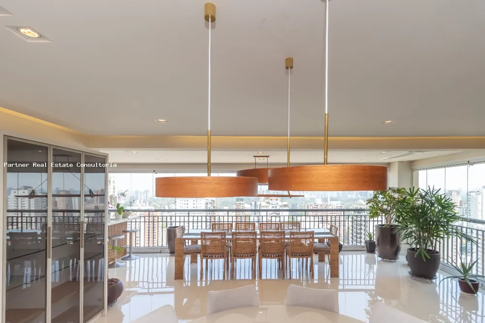 Apartamento, 3 quartos, 246 m² - Foto 8