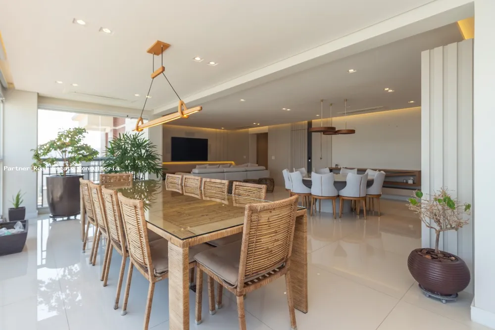 Apartamento, 3 quartos, 246 m² - Foto 13