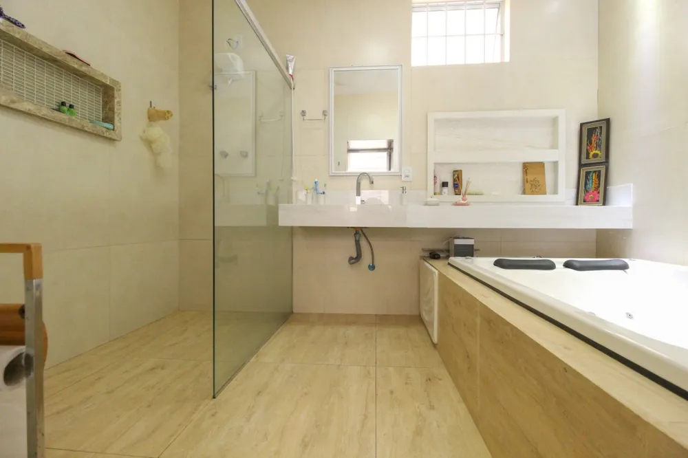 Casa, 6 quartos, 280 m² - Foto 6