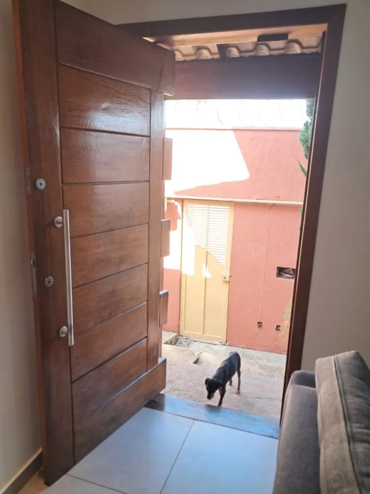 Casa, 4 quartos, 170 m² - Foto 2