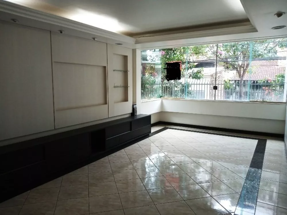 Apartamento à venda com 4 quartos, 200m² - Foto 3