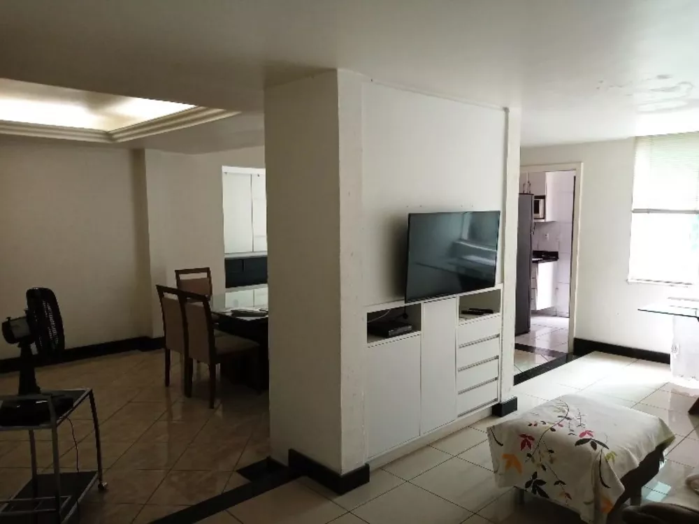 Apartamento à venda com 4 quartos, 200m² - Foto 8