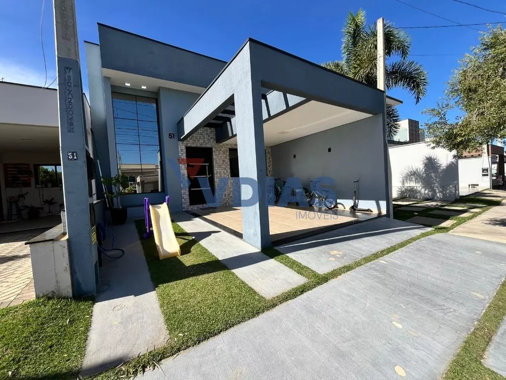 Casa de Condomínio à venda com 3 quartos, 175m² - Foto 1