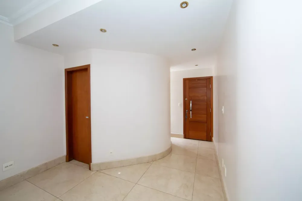 Cobertura, 3 quartos, 275 m² - Foto 4
