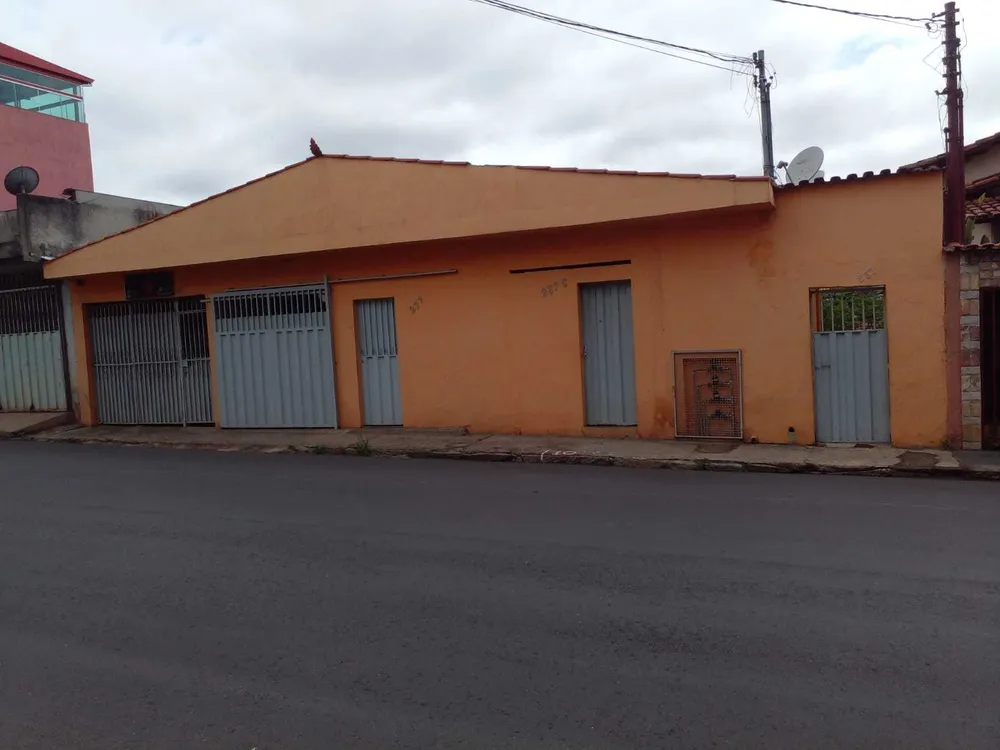 Casa, 3 quartos, 360 m² - Foto 1