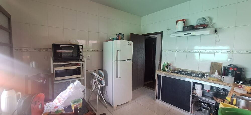 Casa à venda com 3 quartos, 106m² - Foto 2