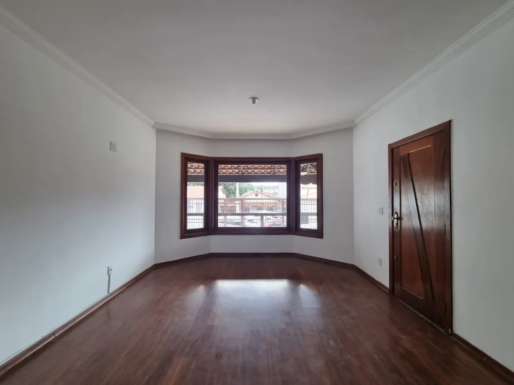 Casa, 4 quartos, 200 m² - Foto 4