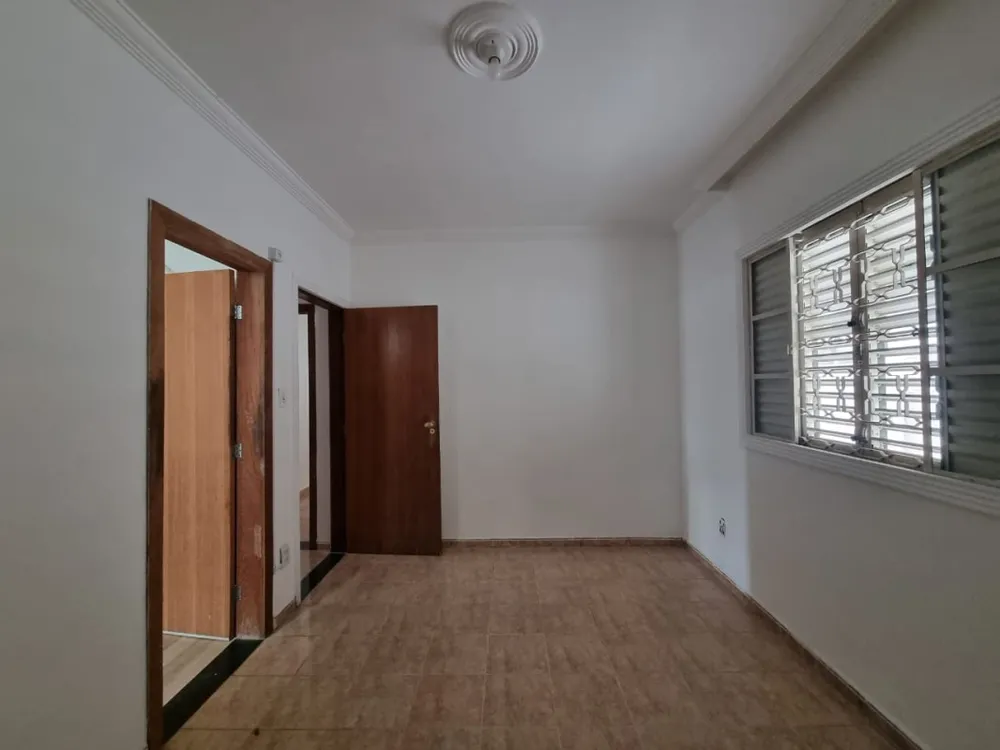 Casa, 4 quartos, 200 m² - Foto 11