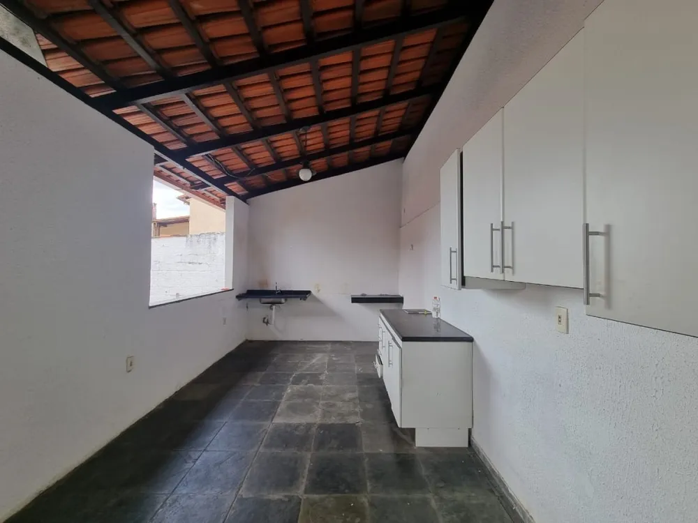 Casa, 4 quartos, 200 m² - Foto 19
