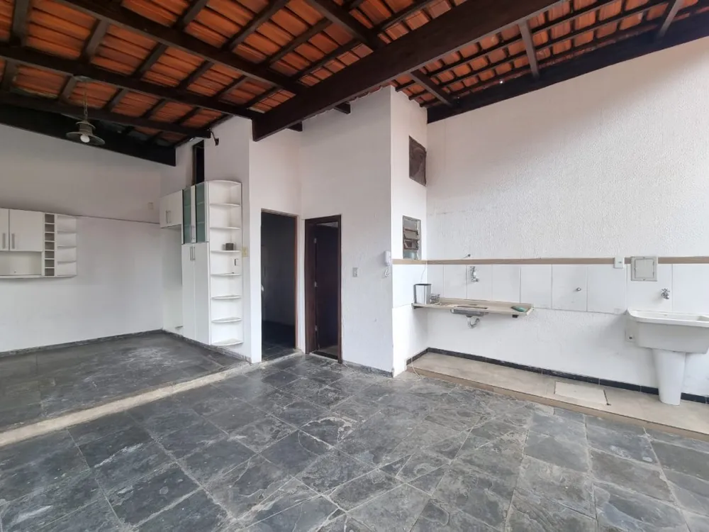 Casa, 4 quartos, 200 m² - Foto 17