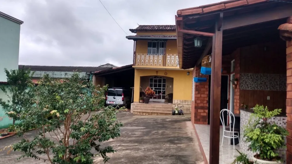 Casa, 3 quartos, 180 m² - Foto 1