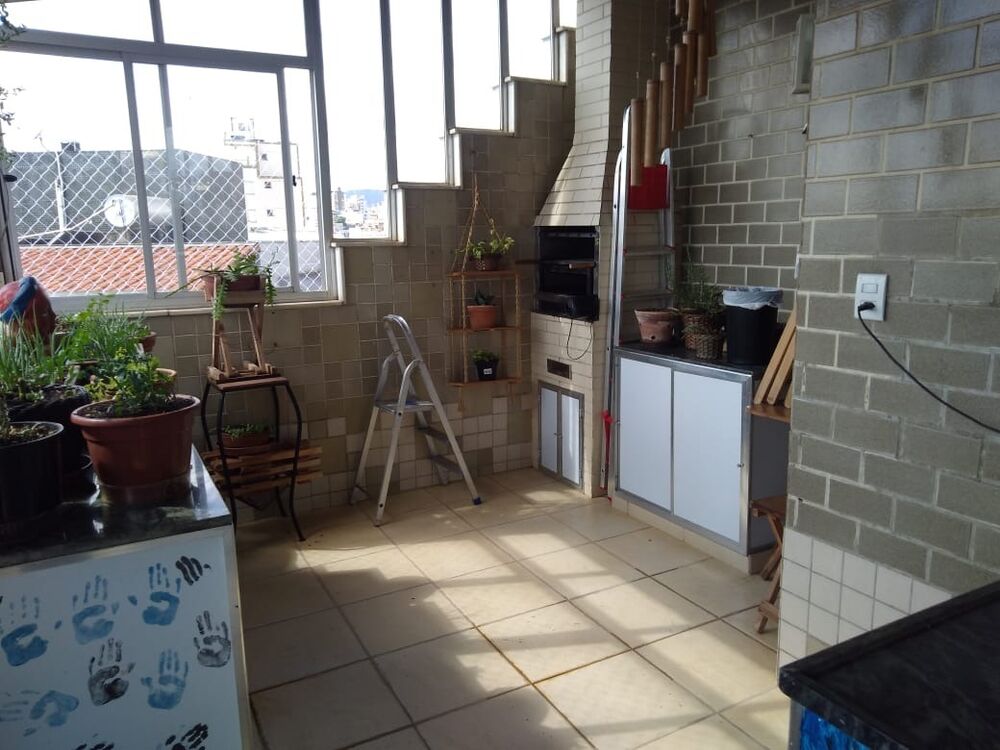 Cobertura à venda com 4 quartos, 220m² - Foto 4