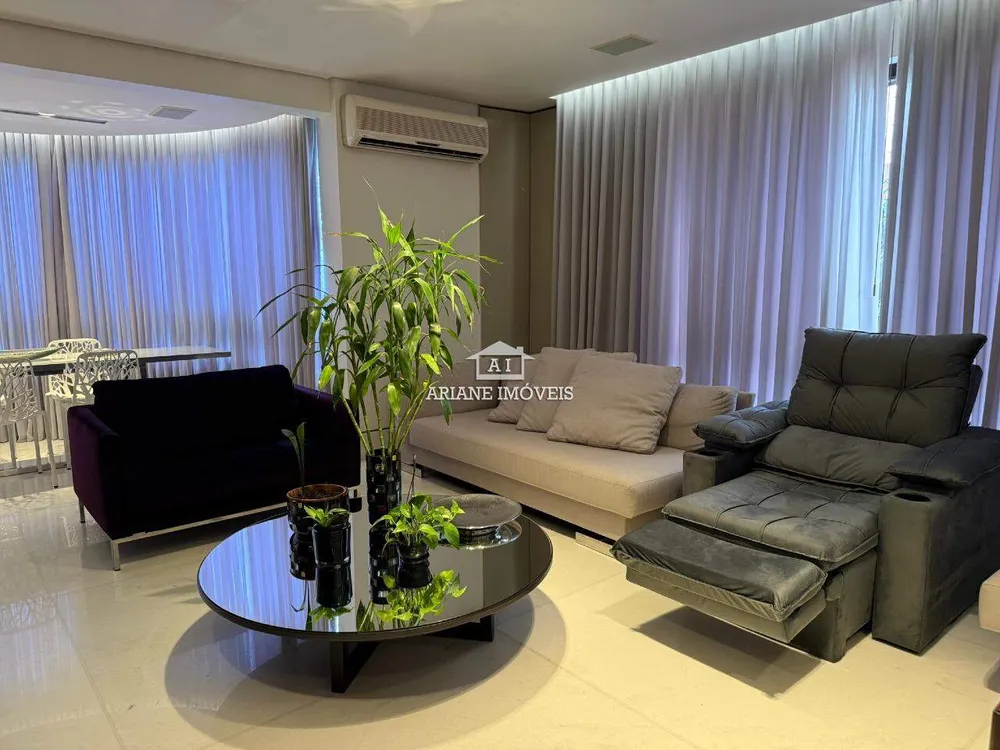 Apartamento, 3 quartos, 250 m² - Foto 1