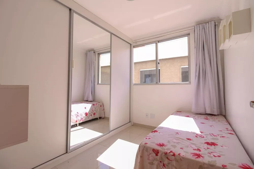 Apartamento à venda com 3 quartos, 78m² - Foto 4