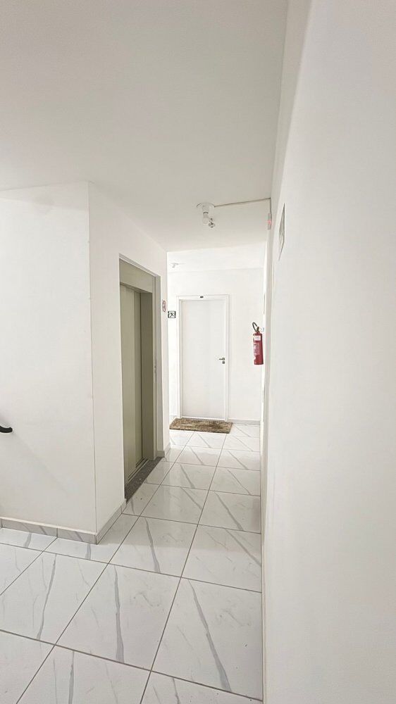 Apartamento à venda com 2 quartos, 50m² - Foto 3