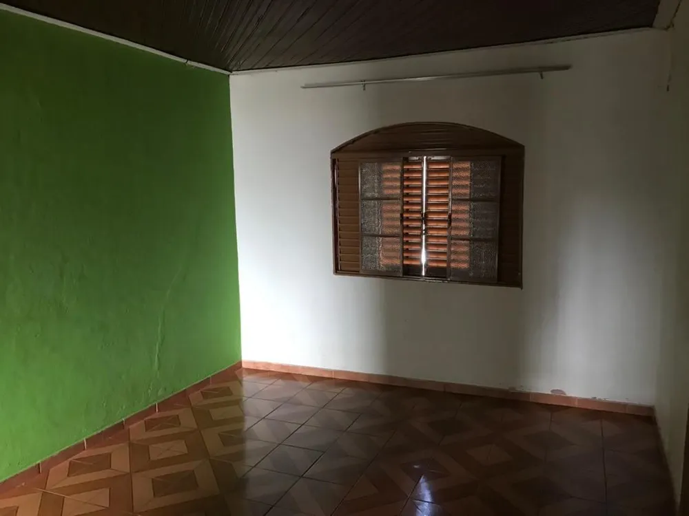 Casa, 5 quartos, 180 m² - Foto 2